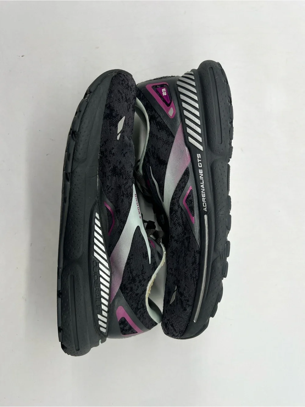 Brooks Adrenaline GTS 23 Womens Size 8 Running Shoes Sneakers 1203811D072